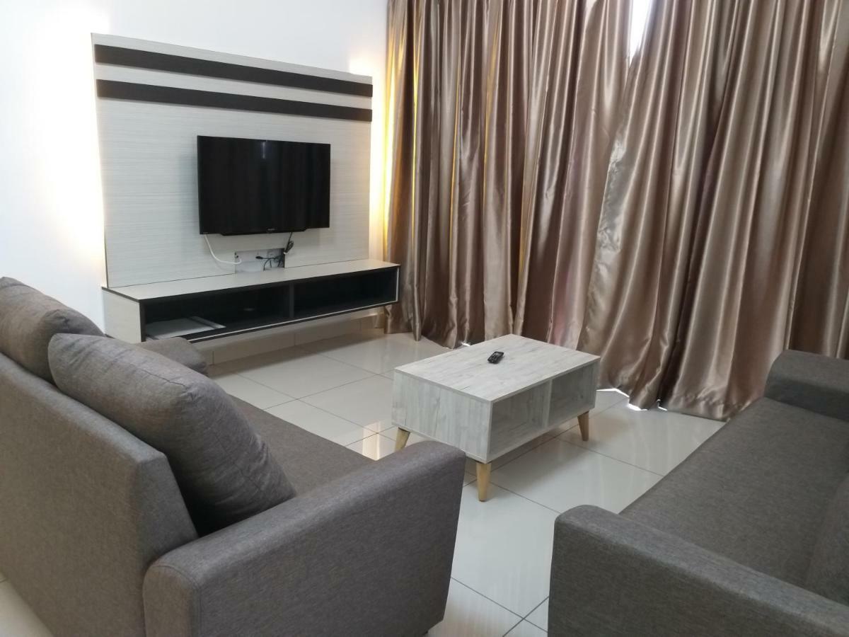 Aliff Avenue 2 Bedroom Homestay Johor Bahru Esterno foto