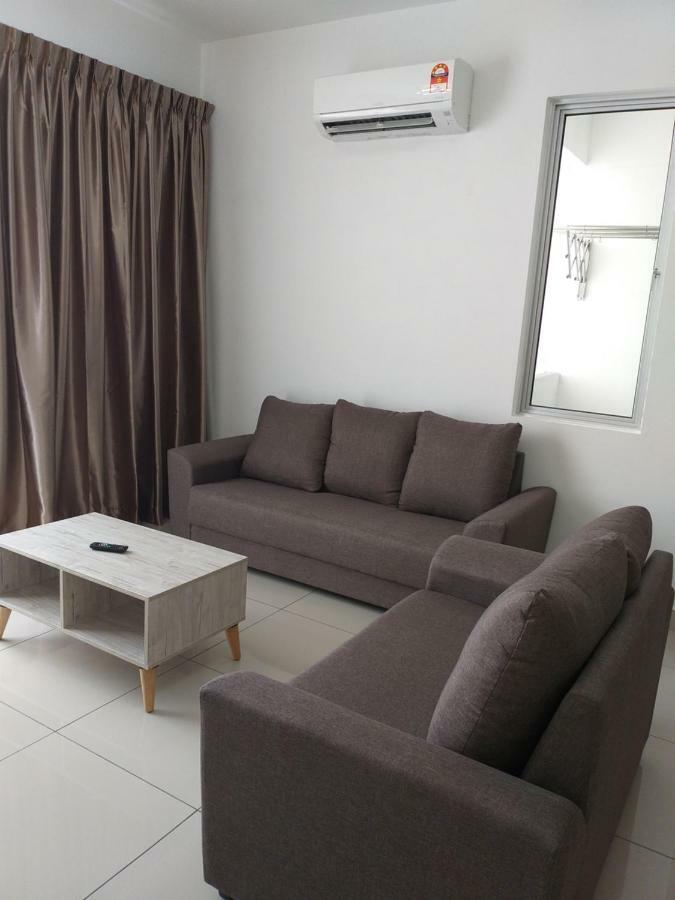 Aliff Avenue 2 Bedroom Homestay Johor Bahru Esterno foto